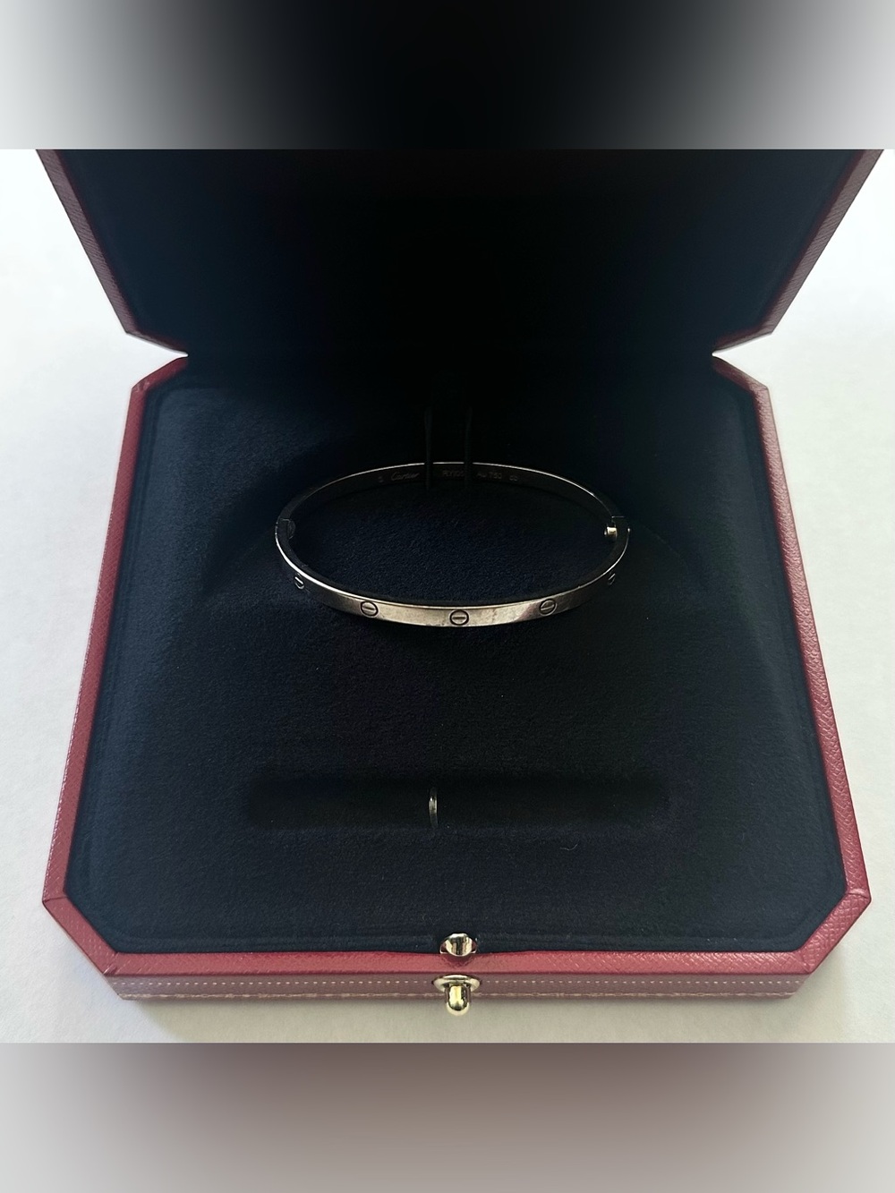 Cartier Love Bracelet 18K White Gold Small Model Thin Size 16 Screw Motif Bangle